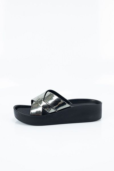 Voga Women's Silver Shiny Orthopedic Slippers