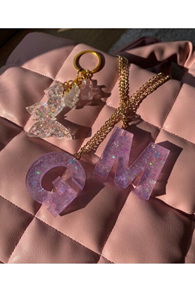 TATLIŞ 1 ADET El yapımı epoksi harfli araba süsü , araba dikiz aynası süsü , hediyelik