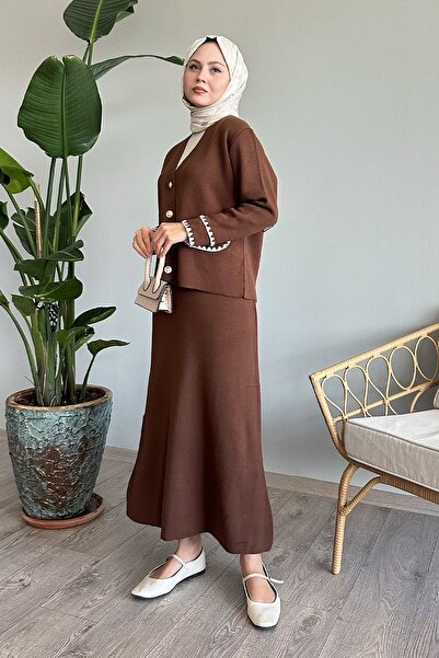 InStyle Komplet dzianinowy Bitter Brown - spódnica z przeszyciami