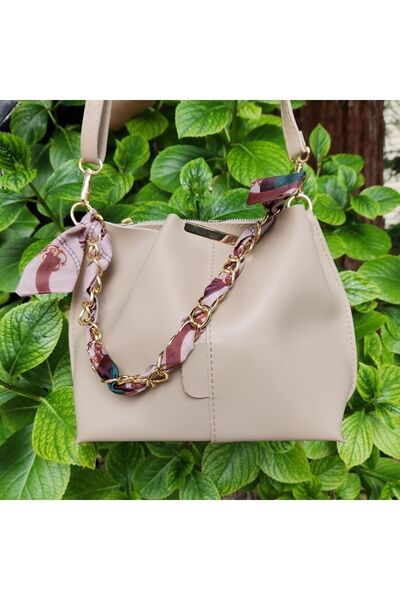 Chocolate Kadın Vizon Fularlı Zincir Aksesuarlı Yumuşak Deri 3 Bölmeli El Kol Ve Omuz Çantası