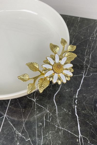 MAY HOME Daisy Detailed Footed Porcelain Bowl & Salad Presentation Bowl