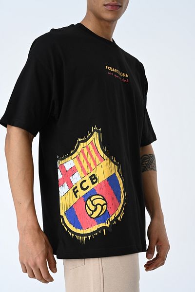 AMAZING CRASH Μαύρο μπλουζάκι Unisex με στάμπα με λαιμόκοψη Oversize