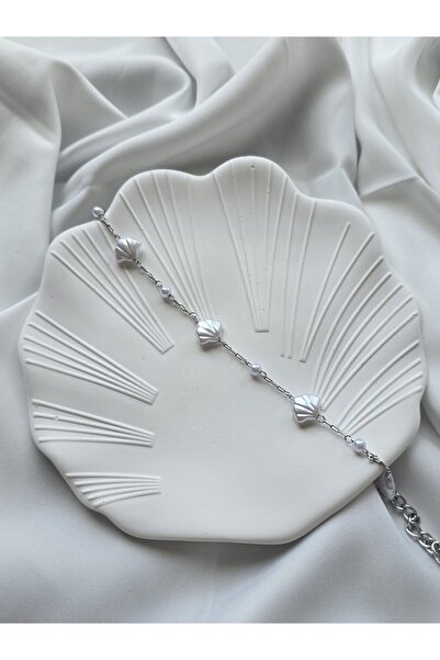 Gold-Silver Bracelet with Mussel Design
