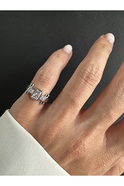 ringbox Gümüş Renkli Taşlı Dörtgen Model Serçe Parmak Yüzüğü