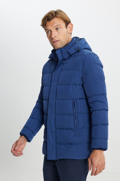 AC&Co / Altınyıldız Classics Erkek Mavi Standart Fit Normal Kesim Çıkma Kapüşon Yaka Yan Cepli Mont