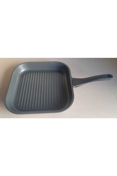 ThermoAD Cast Granite 28 Cm Square Pan / Gray