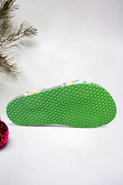 Ponchiq Chlapecké sandály na suchý zip se vzorem bílého dinosaura