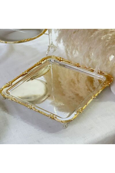 ZÜCACE DEKOR BORDÜRLÜ 31 CM KARE SUNUM TEPSİSİ