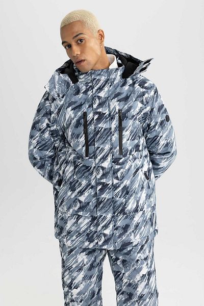 DeFacto Patterned Fit Water Ski Coat - Hooded, Zippered, and Fleece Lined, Reflective A3521Ax23Wn