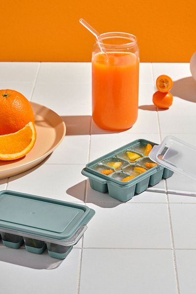 BEFTO HOME 4 Pieces Mini Covered Silicone Press-Out Ice Mold - Bpa Free, Non-Stick (Mixed Colors Will Be Sent)