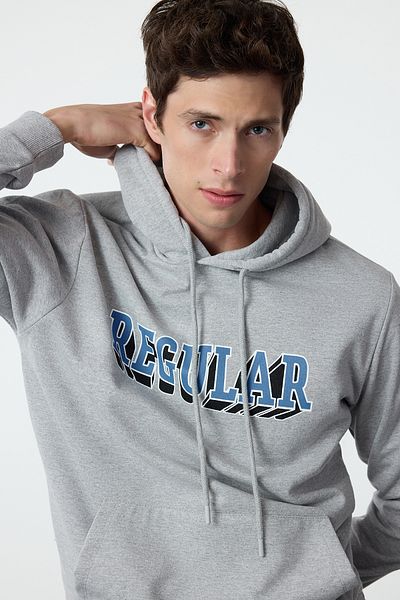 Trendyol Collection Φούτερ με στάμπα Fleece Hoodie - Snow Melange, κανονική εφαρμογή TMNAW25SW00063