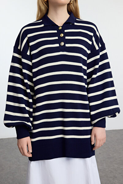 Trendyol Modest Pololímeček s námořnickou modří, pletený svetr s balónkovým rukávem - TCTAW25AK00010