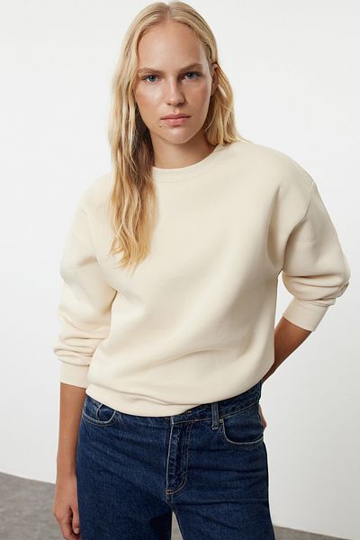 Trendyol Collection Rundhals-Sweatshirt aus Fleece-Strick - Dicke Innenseite aus Stein TWOAW24sw00101