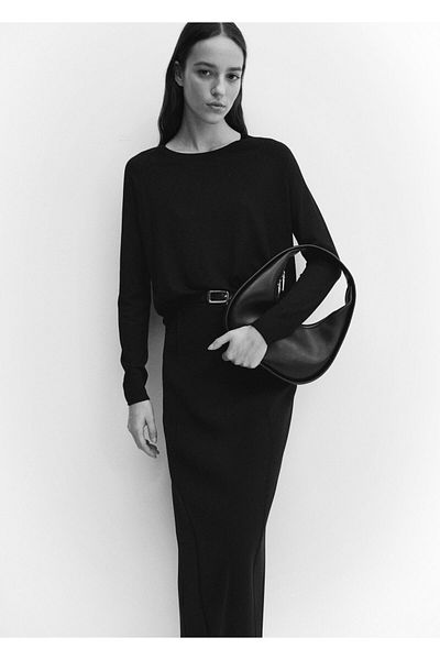 MANGO Woman Women's Black Sweater -67000463 Model