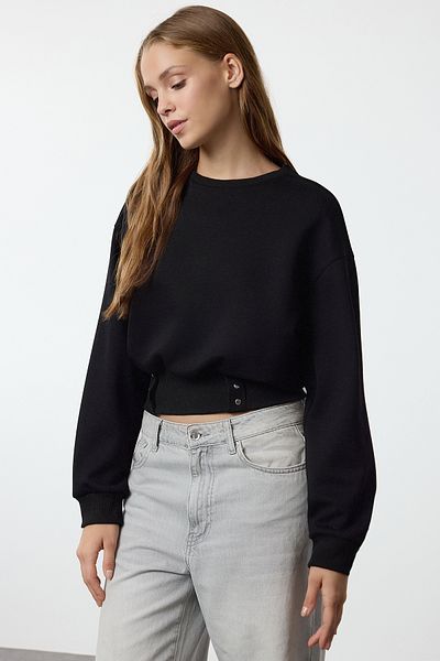 Trendyol Collection Черен суитшърт със спокойна кройка - плътен плетен Twoaw25sw00160