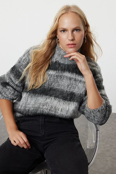 Trendyol Collection Soft Textured Black Knitwear Sweater - Twoaw25Kz00255