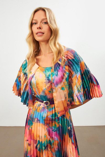 Setre Green Pleat and Cloak Detailed Midi Dress
