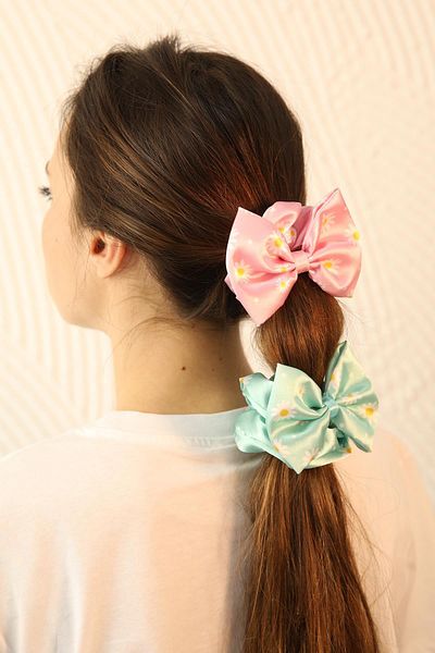 Modex Daisy Patterned Double Bow Hair Clip