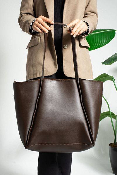 HONEY BAG ΜΟΝΤΕΛΟ ΛΟΝΔΙΝΟΥ ΜΕΓΑΛΟΥ ΜΕΓΕΘΟΣ ΤΣΑΝΤΑ ΧΕΡΙΟΥ ΚΑΙ ΩΜΟΥ