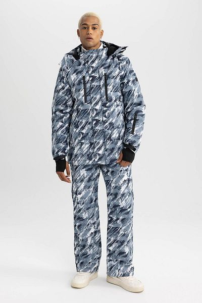 DeFacto Patterned Fit Water Ski Coat - Hooded, Zippered, and Fleece Lined, Reflective A3521Ax23Wn
