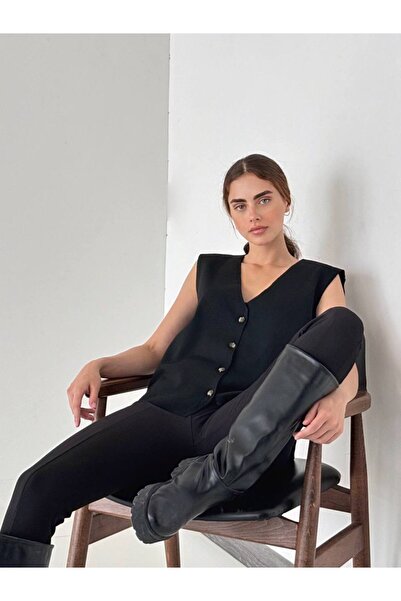 My Blog Černá úpletová vesta – základní model s kosticemi