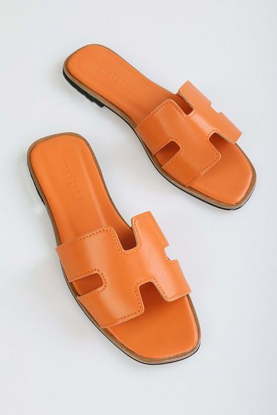 Shoeberry Damskie płaskie kapcie Penny Orange Skin