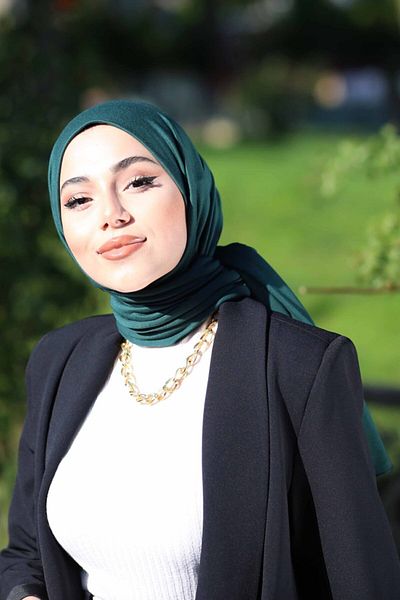 Organic Μοντέλο Χτενιστό Βαμβακερό Σάλι Hijab - Σμαραγδένιο