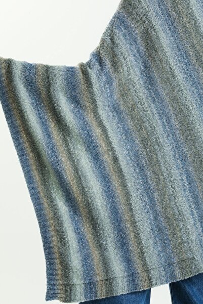 Ocean Colorful Knitwear Shoulder Shawl