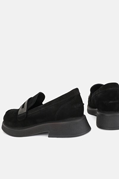 TUNAELLİ Черни велурени - дамски мокасини от естествена кожа с верижки