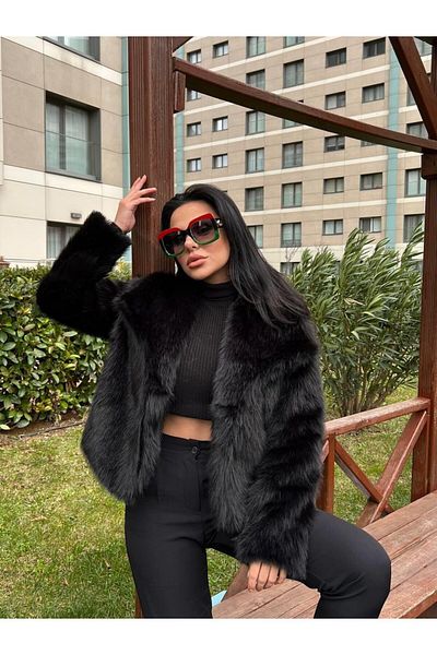 bymaestro woman Practical Faux Fur Jacket for Women