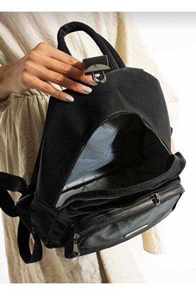 Sanmorris Kadın Sırt Çantası Çok Bölmeli Siyah Suni Deri (32X26X12 CM)