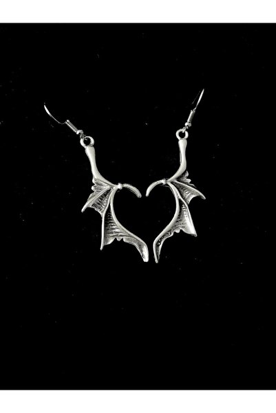 DarkellaStore Gotik Yarasa Kanat Kalpli Sallantılı Küpe