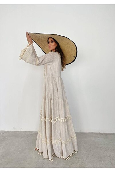 REFİŞ BUTİK VE AKSESUAR فستان عرقي طويل - تفاصيل شرابة وبطانة