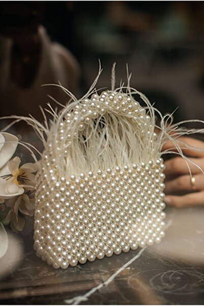 Merve Bayraktar Tüylü Boncuk Inci Çanta