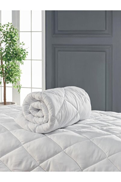 Generic Brand Microfiber Quilt Single Size