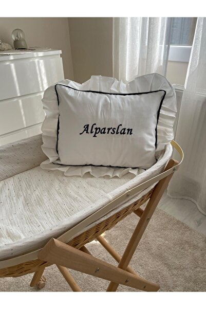 VolleM İsimli Bebek Takı Yastığı Kılıfı (İsme Özel Nakışlı)