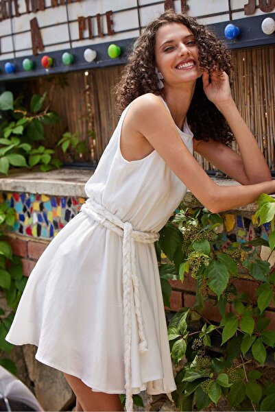 VATKALI Romantyczna sukienka z dzianinowym paskiem