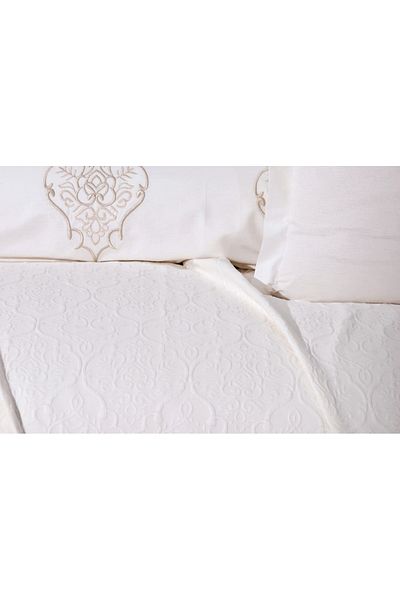 Anna Karina Home Consept Lariana 7 Piece Bridal Set