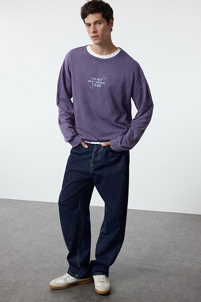 Trendyol Collection Λιλά Oversize/Wide Cut Washed/Antiqued Effect εμπριμέ φούτερ χωρίς αναγνωριστικό TMNAW25SW00041