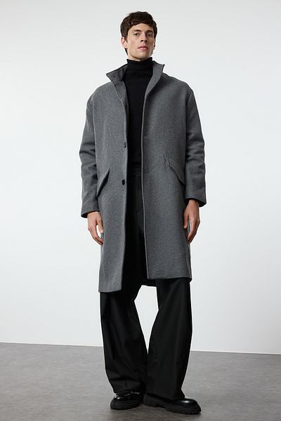 Trendyol Collection Antracytowy, długi, oversize'owy płaszcz zimowy ze stójką TMNAW25KB00005