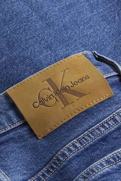 Calvin Klein Jean anyuka