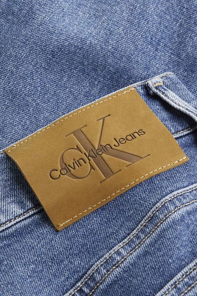 Calvin Klein Máma Jean