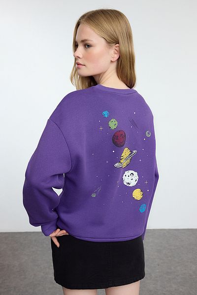 Trendyol Collection Lila Strick-Sweatshirt mit Fleece-Aufdruck, dicke Innenseite, normale Passform TWOAW24SW00175