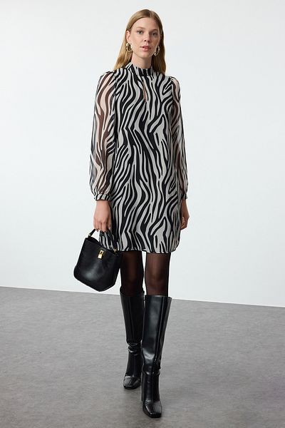 Trendyol Collection Black Mini Lined Straight Cut Winter Dress - Animal Pattern Twoaw25El00524