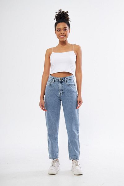 Geppetto Penolope Women - Blue Color Snow Washed Mom Jean