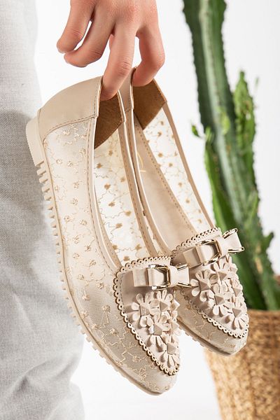 Reyonda ayakkabı New Season Beige Ballerinas with Tulle on the Sides and Stone Detail