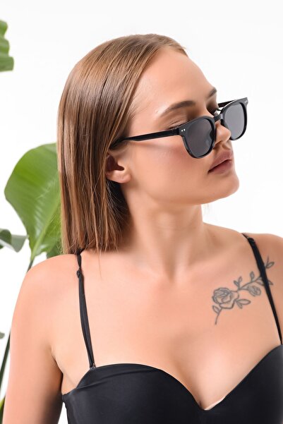 Duke Nickle Unisex Black Sports Style Frame Black Uv 400 Glass Sunglasses