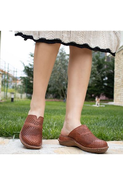 CONSUELO Orthopedic Leather Women's Slippers 10381