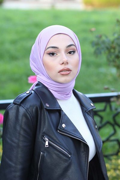 Organic Μοντέλο χτενισμένο βαμβακερό σάλι Hijab - Λιλά