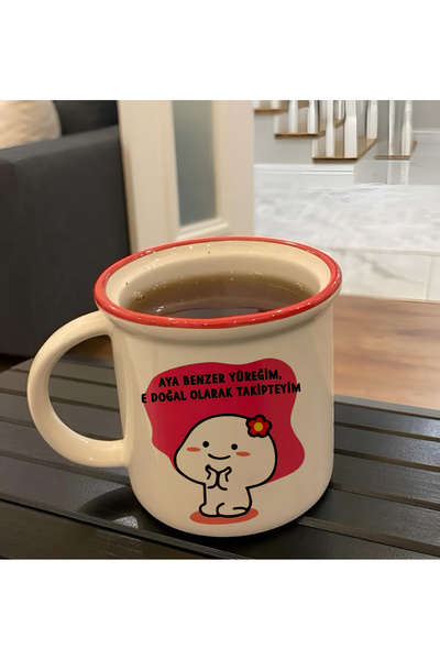 dik başlıyım Çünkü eğilince tacım düşüyor Emaye Tipli Seramik Komik Sevgiliye Arkadaşa Hediyelik Kırmızı Ağız Kısımlı Star Kahve & Çay Fincanı